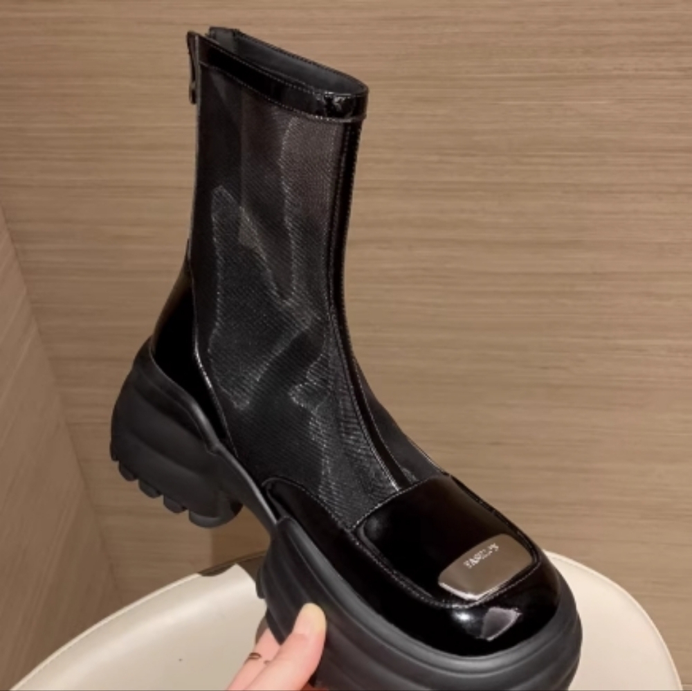 women shoes Heels